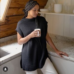 NWOT black Tribe Alice tunic